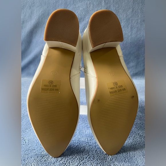 J ADAMS Mod Booties - Picture 7 of 9